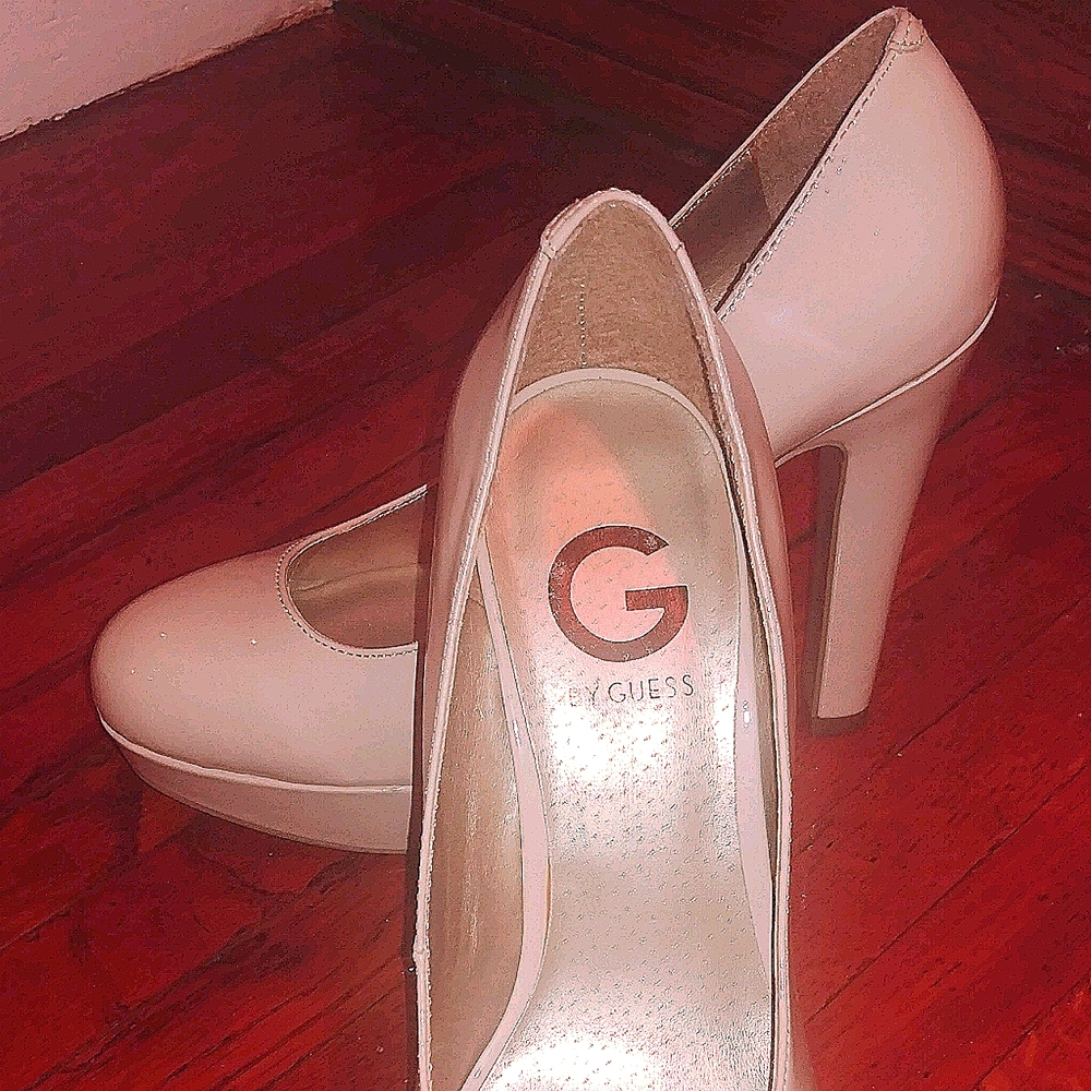 G by Guess tan patent pumps